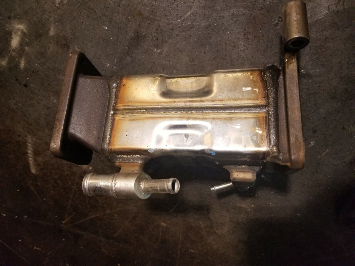 011 2011 + GMC 6.6 DURAMAX LML DIESEL EGR COOLER 12645820