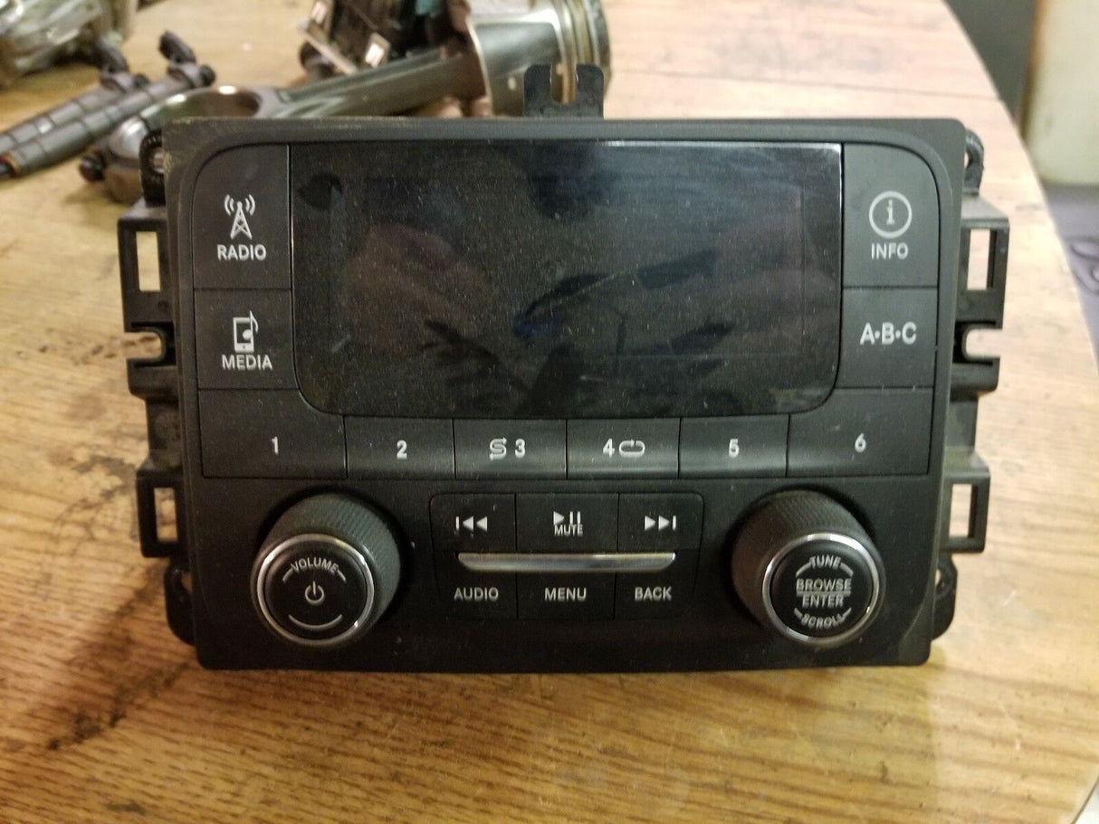 DODGE RAM MEDIA DISPLAY SAT BLUETOOTH USB RADIO P68137113AF CHRYSLER 13 14 15 16