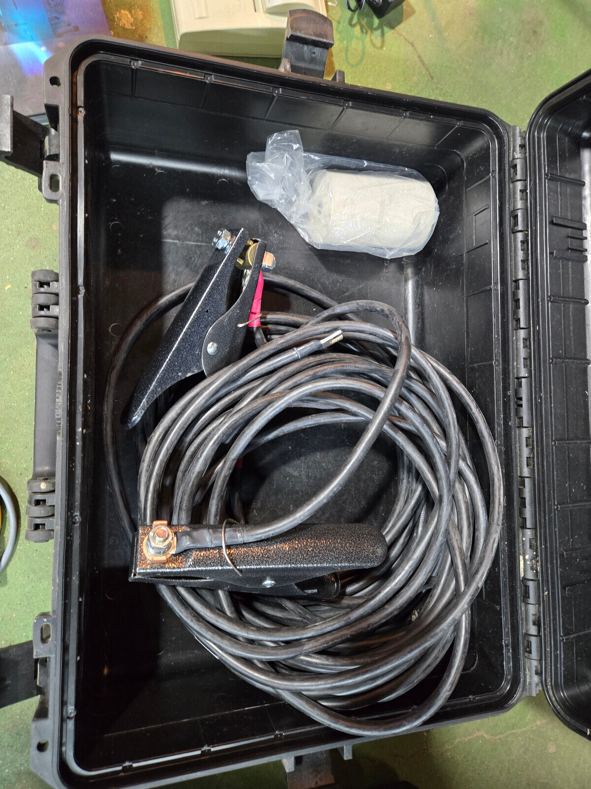 ISA CBA-1000 Circuit Breaker Analyzer with Cases - Built In Pure DC Microhmmeter