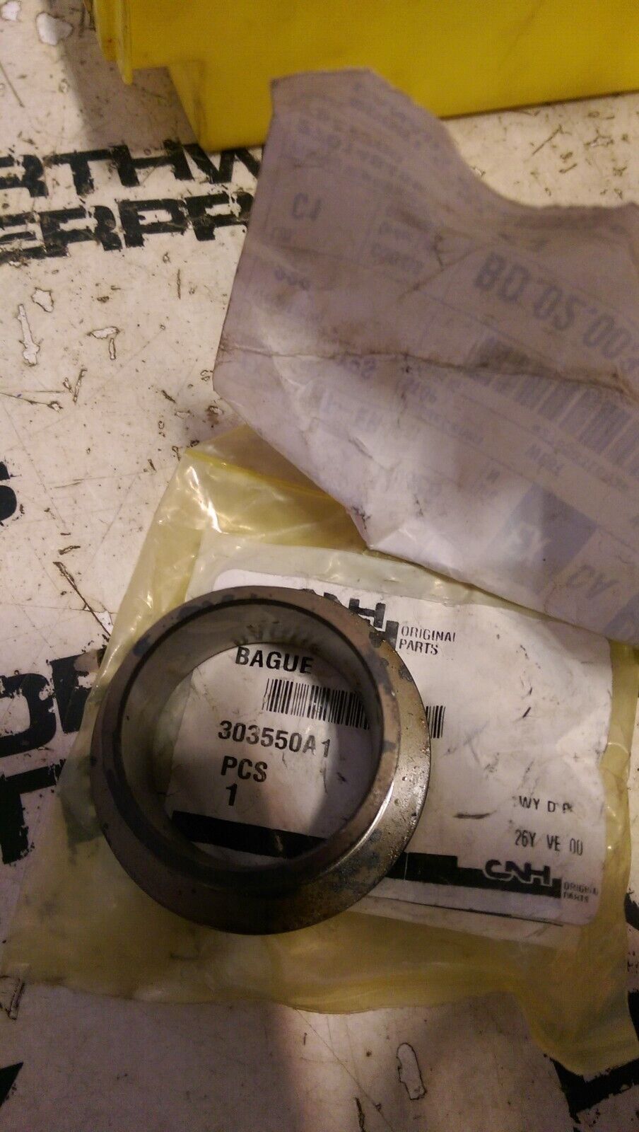 CNH 303550a1 BUSHING CASE