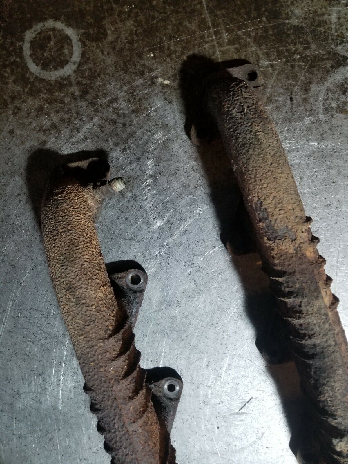 Ford Powerstroke 6.0 6L Turbo Diesel Exhaust Manifolds Set of 2