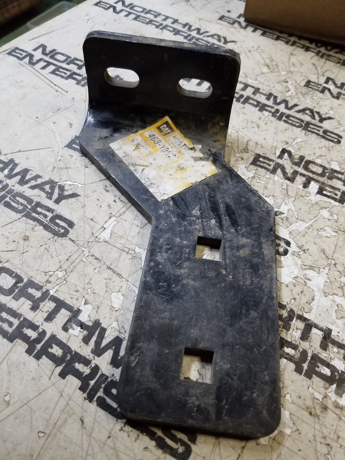 463-1002 8mm Thick Four Bolt Mounting Plate 4631002