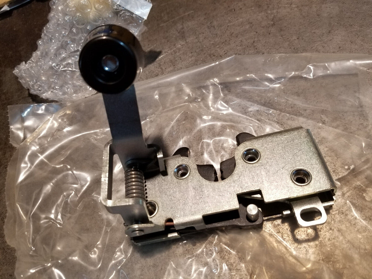 328-4984 CATERPILLAR Genuine OEM LATCH ASSEMBLY