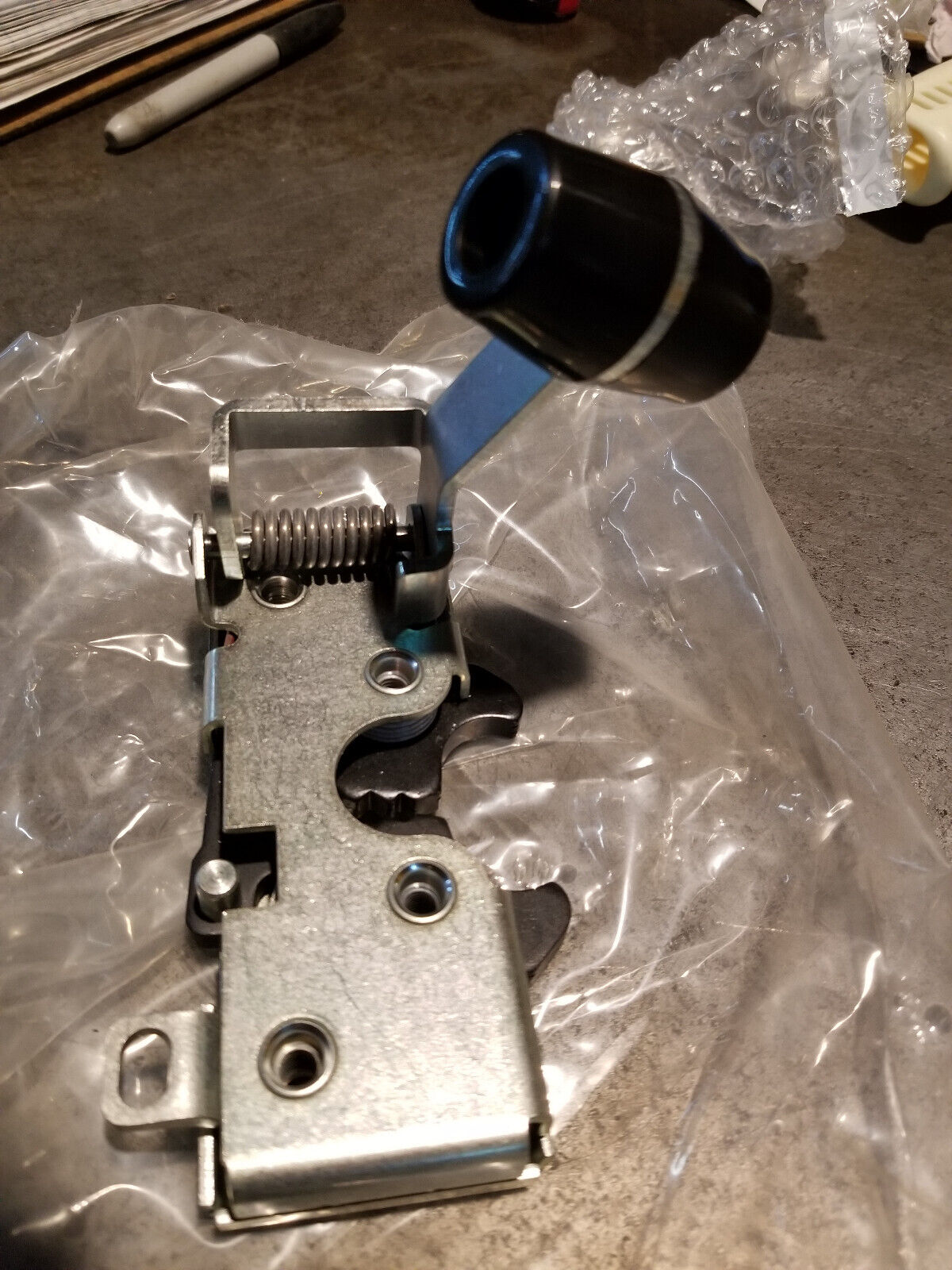 328-4984 CATERPILLAR Genuine OEM LATCH ASSEMBLY