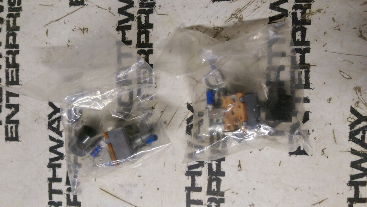 ZEROSTRART 700-0302 Model 300 Cab & Cargo Heater 12V 40,000 BTU 5/8" Hose