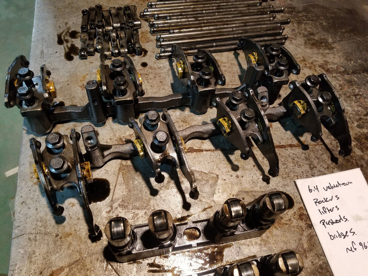 1880400C1 2007-2010 Ford F-250 350 450 6.4L Diesel VALVETRAIN