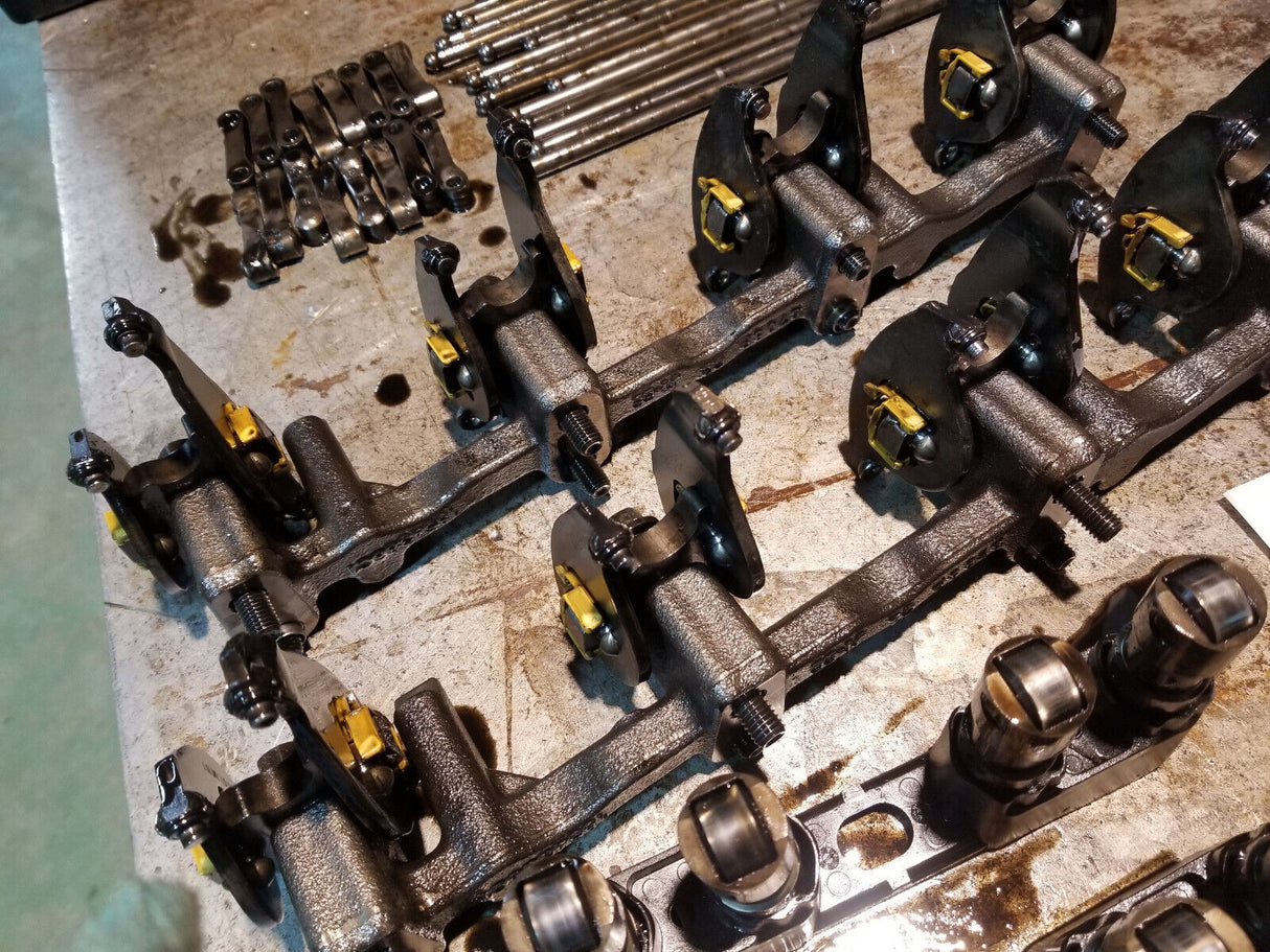 1880400C1 2007-2010 Ford F-250 350 450 6.4L Diesel VALVETRAIN