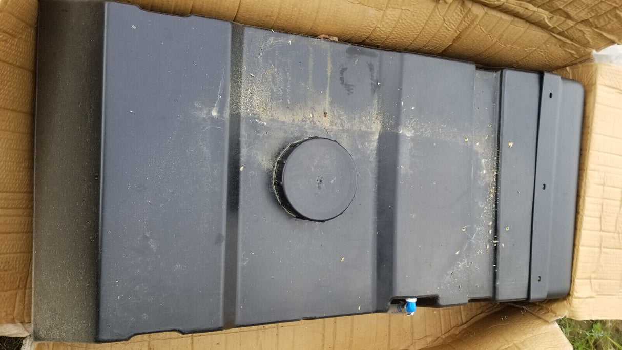 CATERPILLAR 304-9870: KIT-WATER TANK 249-0549 346-1832
