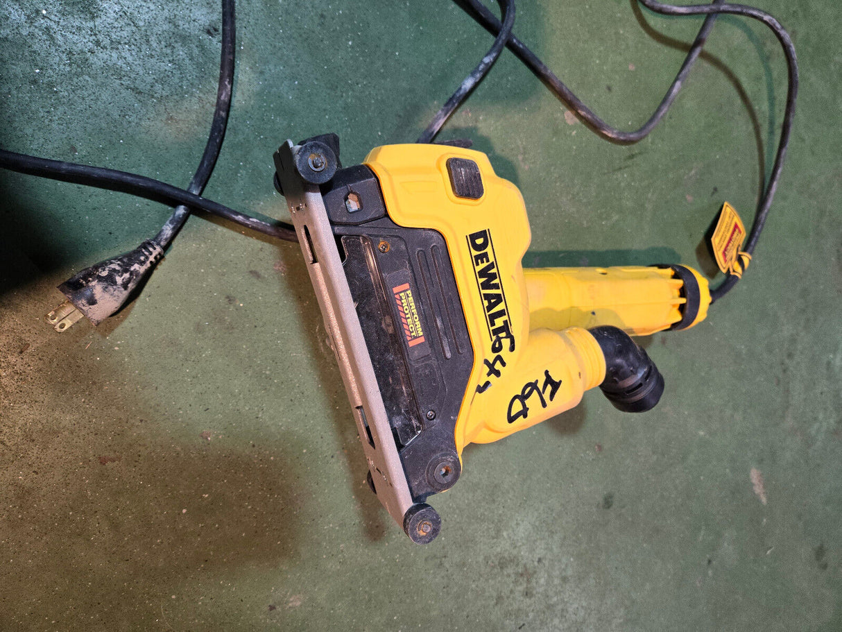 DeWALT DWE46123 13 Amps 4.5" - 5" Corded Cutting Grinder Dust Shroud Tool Kit