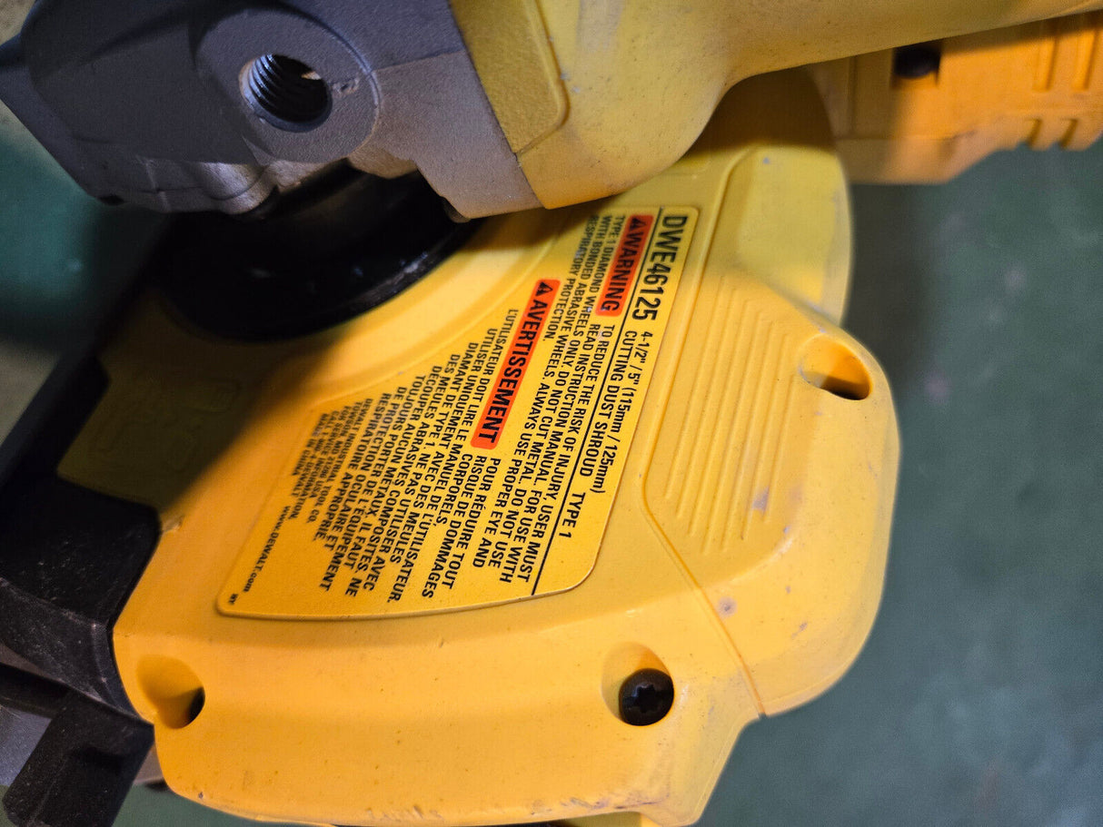 DeWALT DWE46123 13 Amps 4.5" - 5" Corded Cutting Grinder Dust Shroud Tool Kit