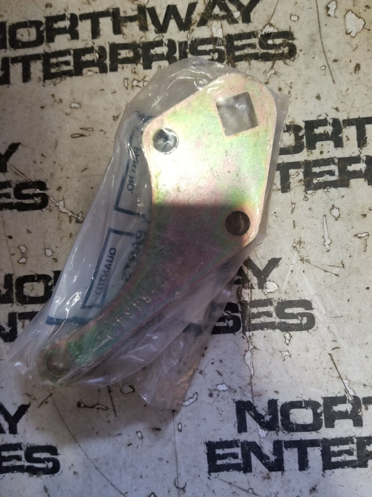 7C-8434 CATERPILLAR BRACKET