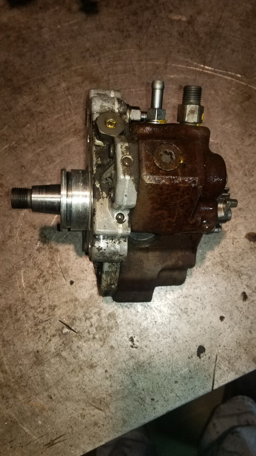 CORE 0445020105 Bosch CP3 Pump GM Duramax CORE / FOR PARTS 97361351