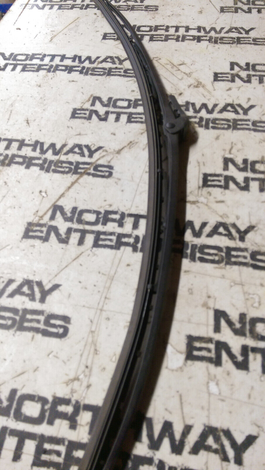 HITACHI 4257132 WIPER BLADE ASSEMBLY