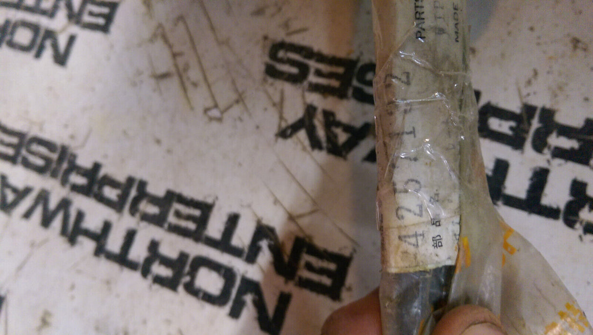 HITACHI 4257132 WIPER BLADE ASSEMBLY