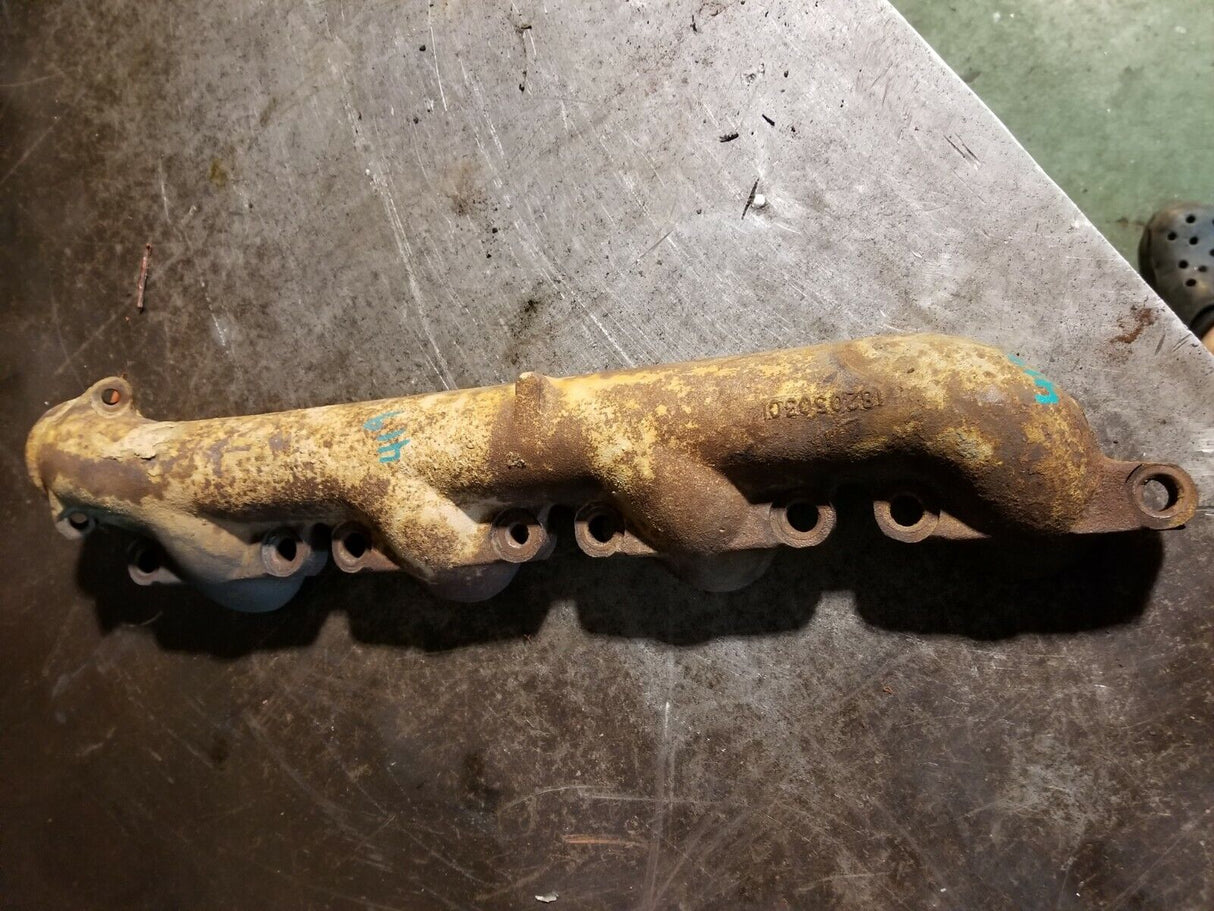 F5UZ-9431-A 1820503C1 FORD F250 F350 7.3L IDI DIESEL LEFT EXHAUST MANIFOLD OEM