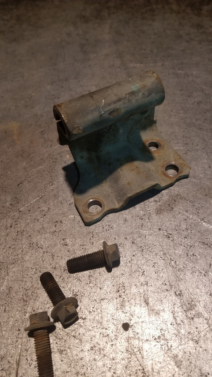 Dodge Ram Cummins 24V 6.7L 6.7 Alternator Bracket 4939591 W BOLTS