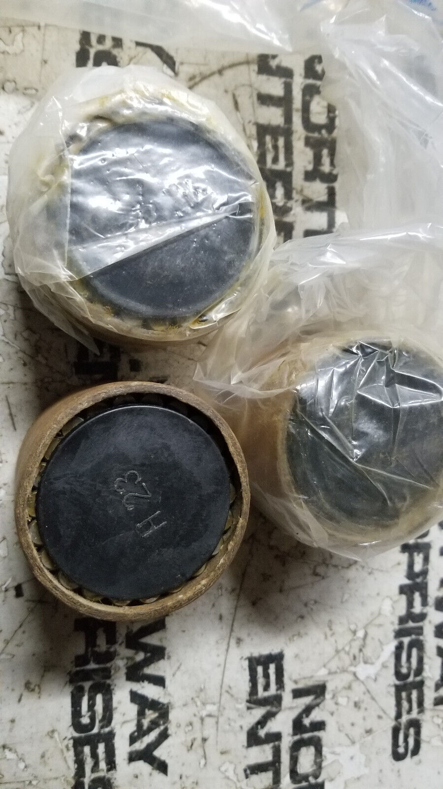 VOLVO NEEDLE BEARING LOT OF 3 AS SHOWN 4881319