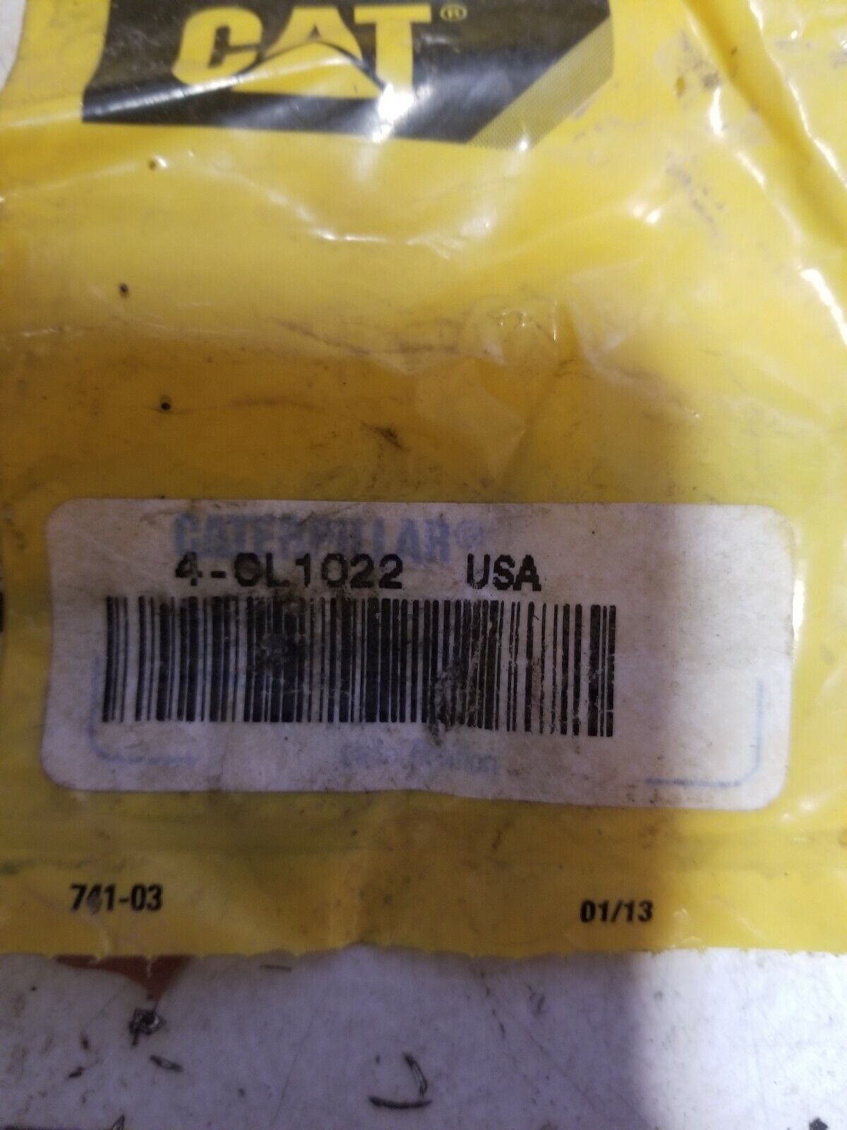 0L-1022 CATERPILLAR PLUG 4PC 1 BAG