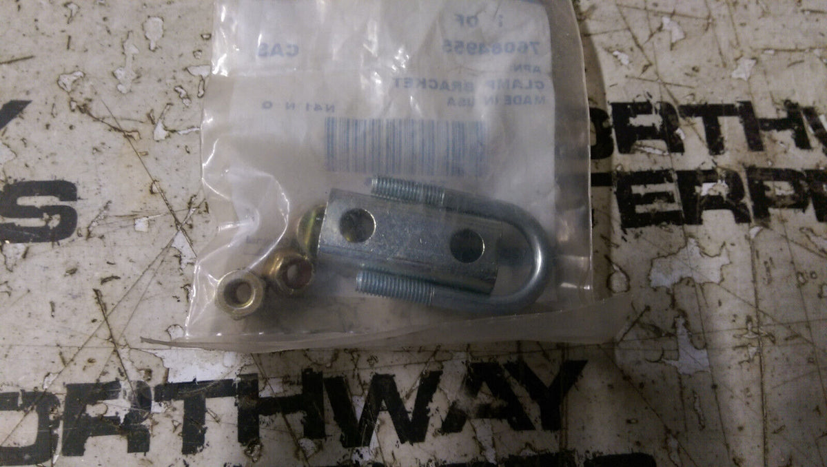 76084955 CASE CNH CLAMP KIT