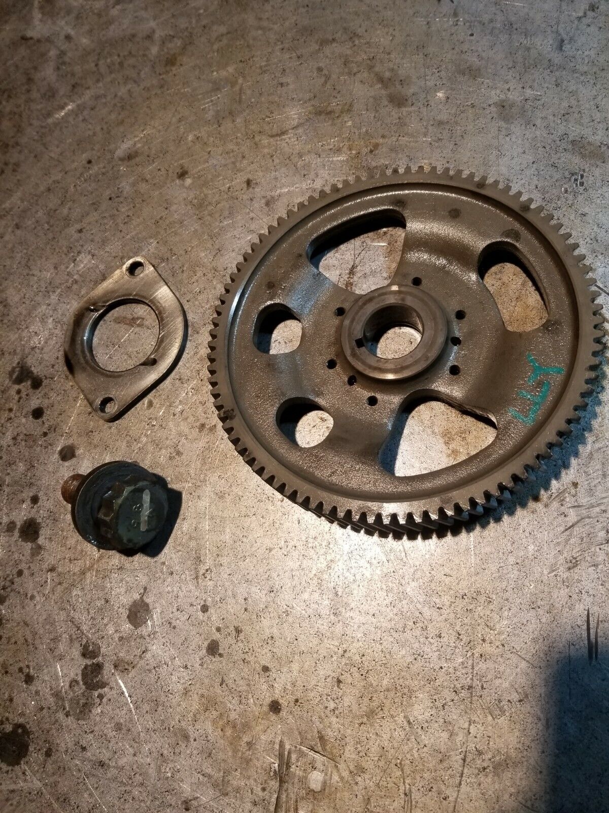 01-05 2001-2005 LLY LB7 CAMSHAFT GEAR 97225895