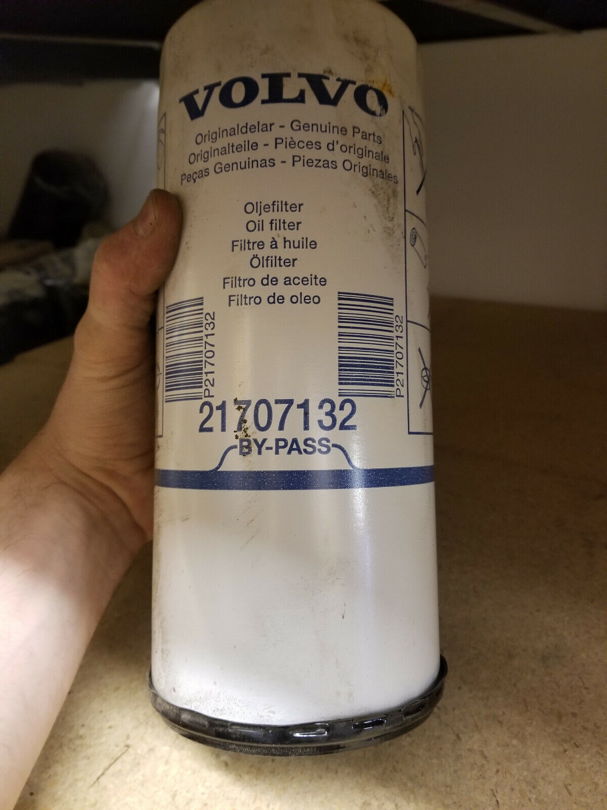 21707132 VOLVO OIL FILTER