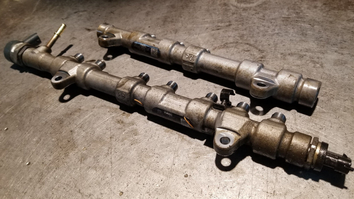 11-2014 6.7 Powerstroke Fuel Rails 0445218018 bc3q-9d280-bd bc3q-9d280-ac