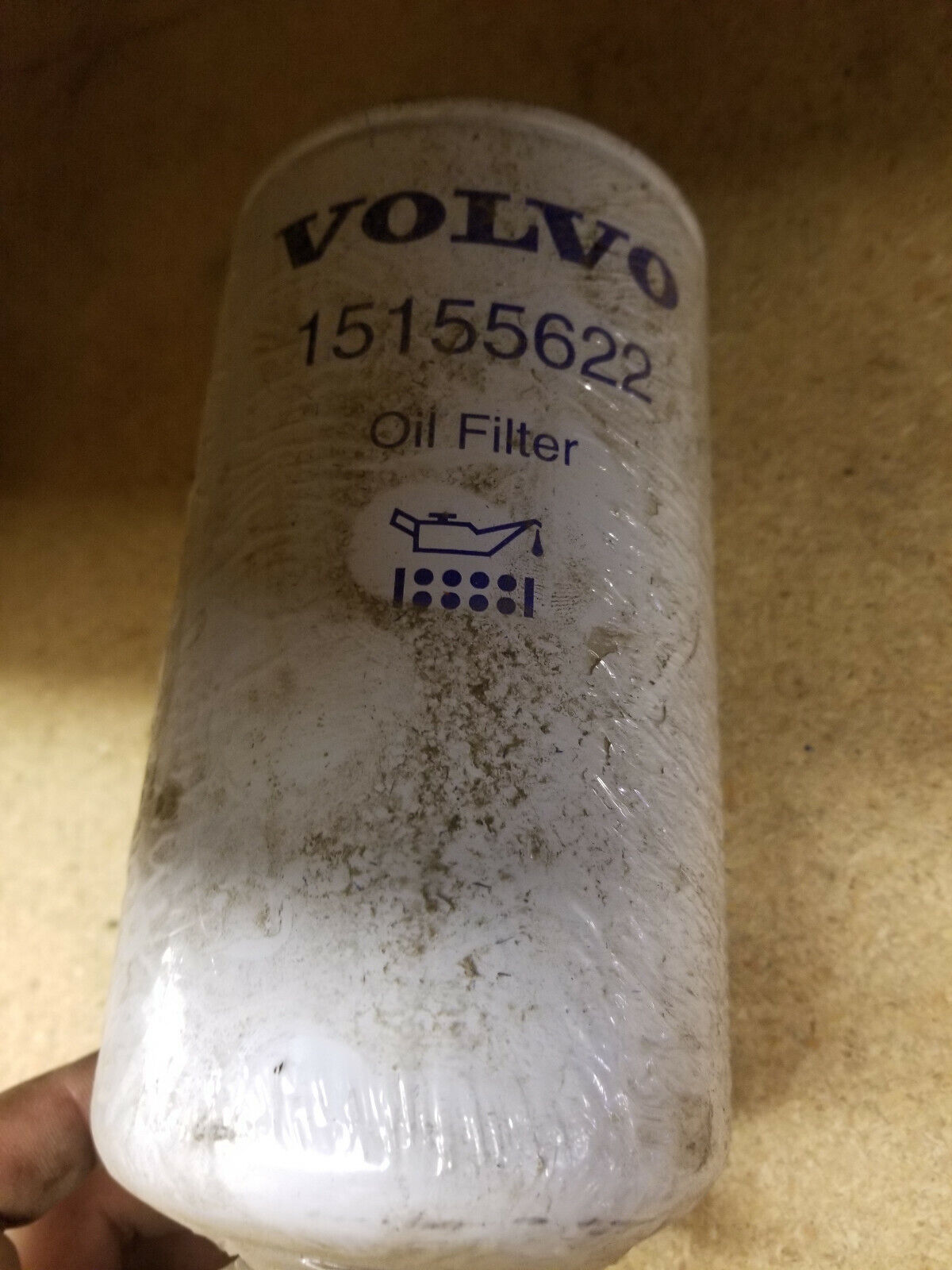 15155622 VOLVO OIL FILTER