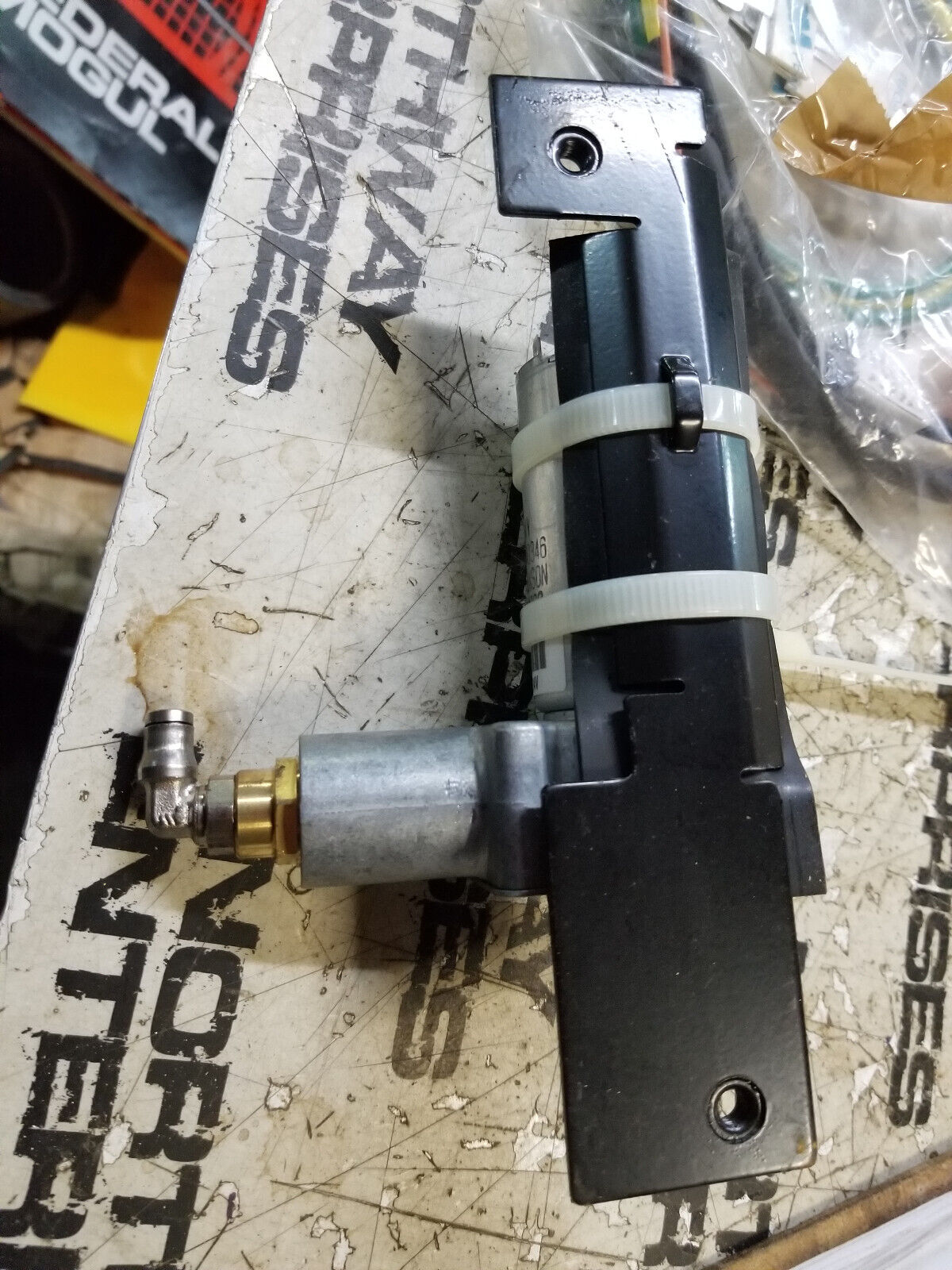 CATERPILLAR 242-8772 AIR COMPRESSOR 2428772