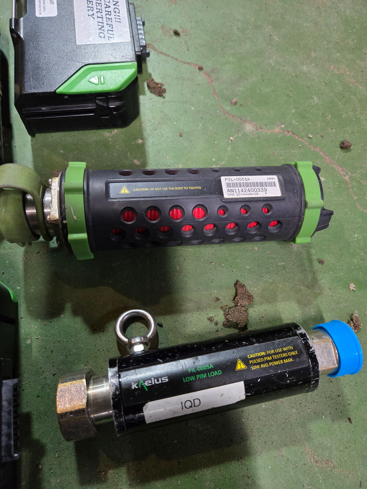 Kaelus IPA-0850A Portable Battery Powered PIM Test Analyzer - Freshly Calibrated