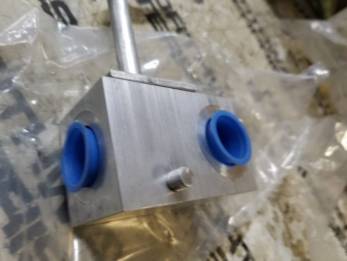 CATERPILLAR 8X-8539 VALVE 8X8539