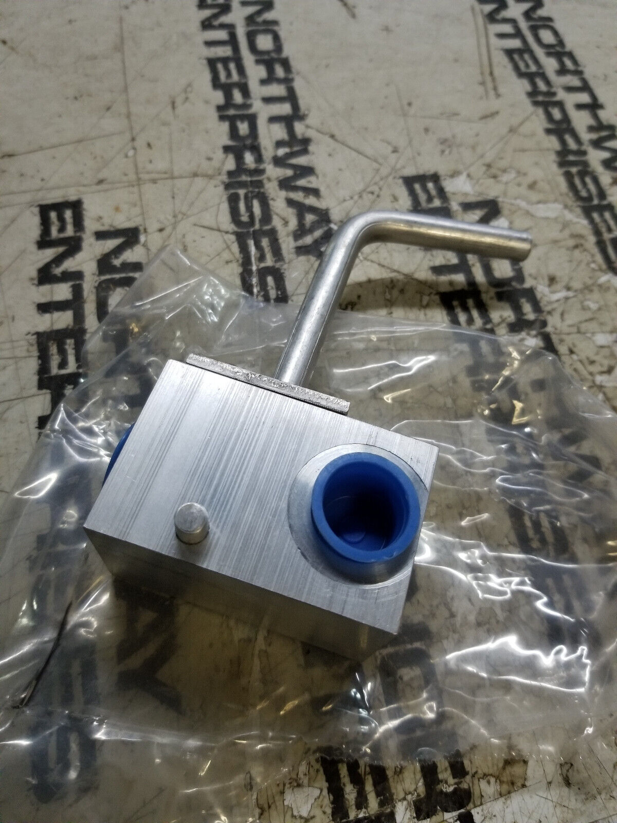 CATERPILLAR 8X-8539 VALVE 8X8539