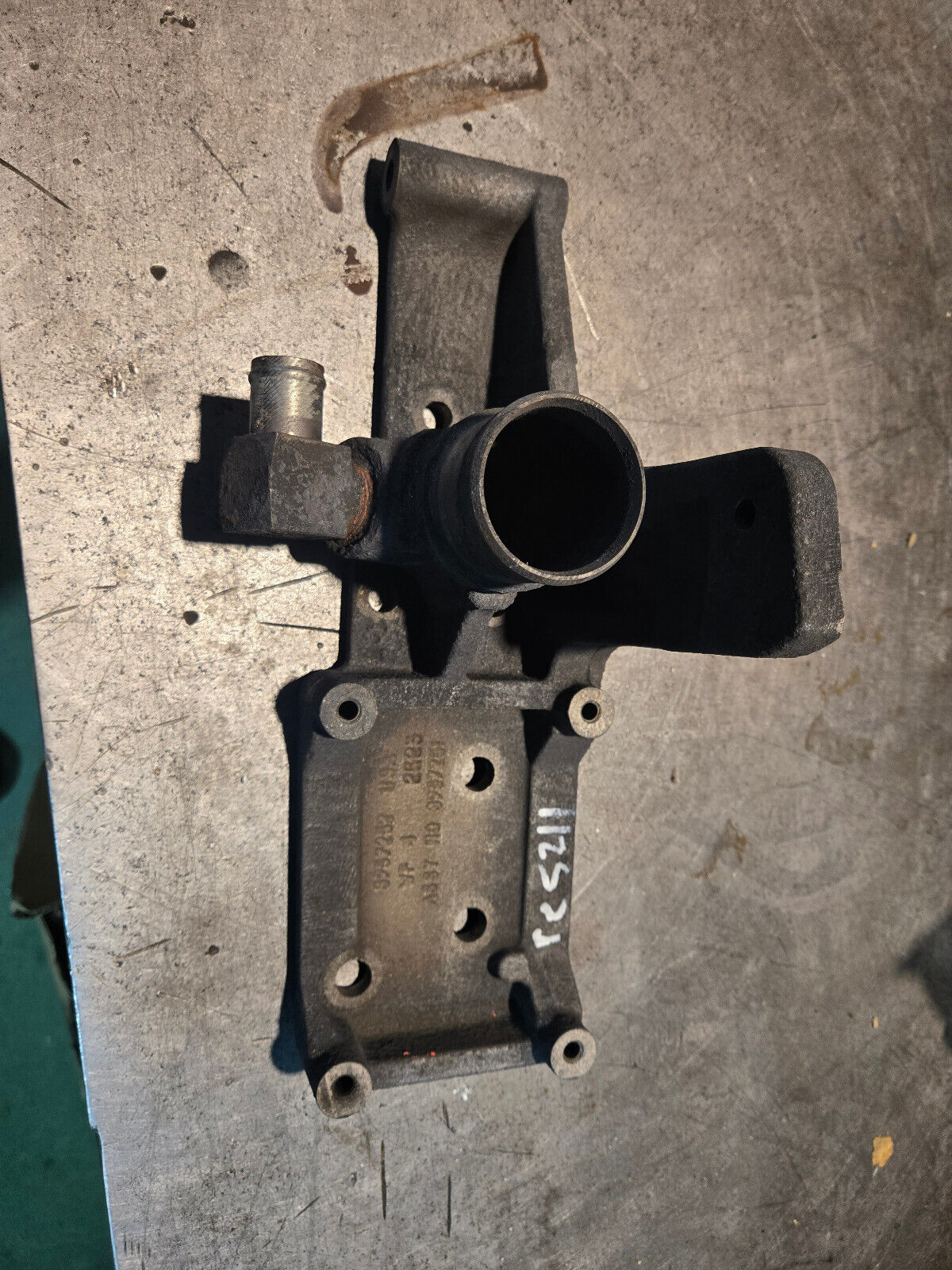 03-07 Dodge Ram Cummins 5.9L Engine Ac compressor bracket 3957252