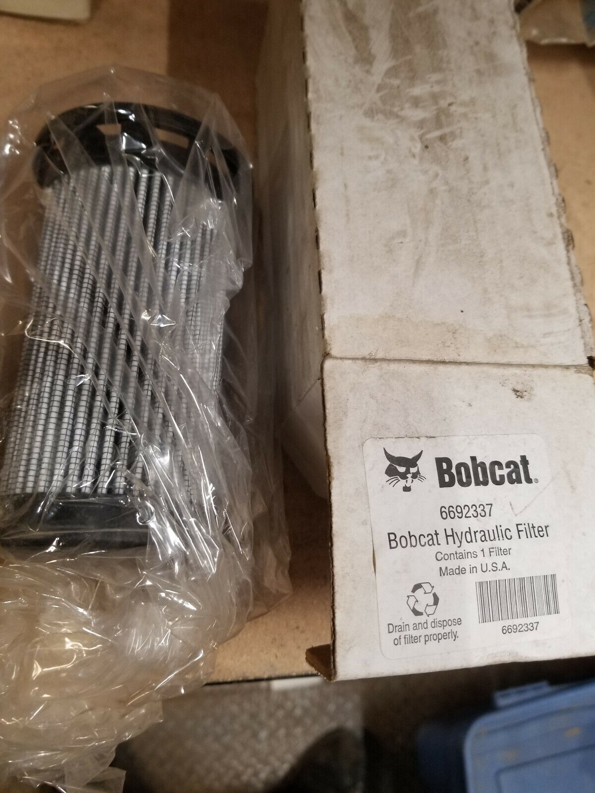6692337 BOBCAT AIR FILTER