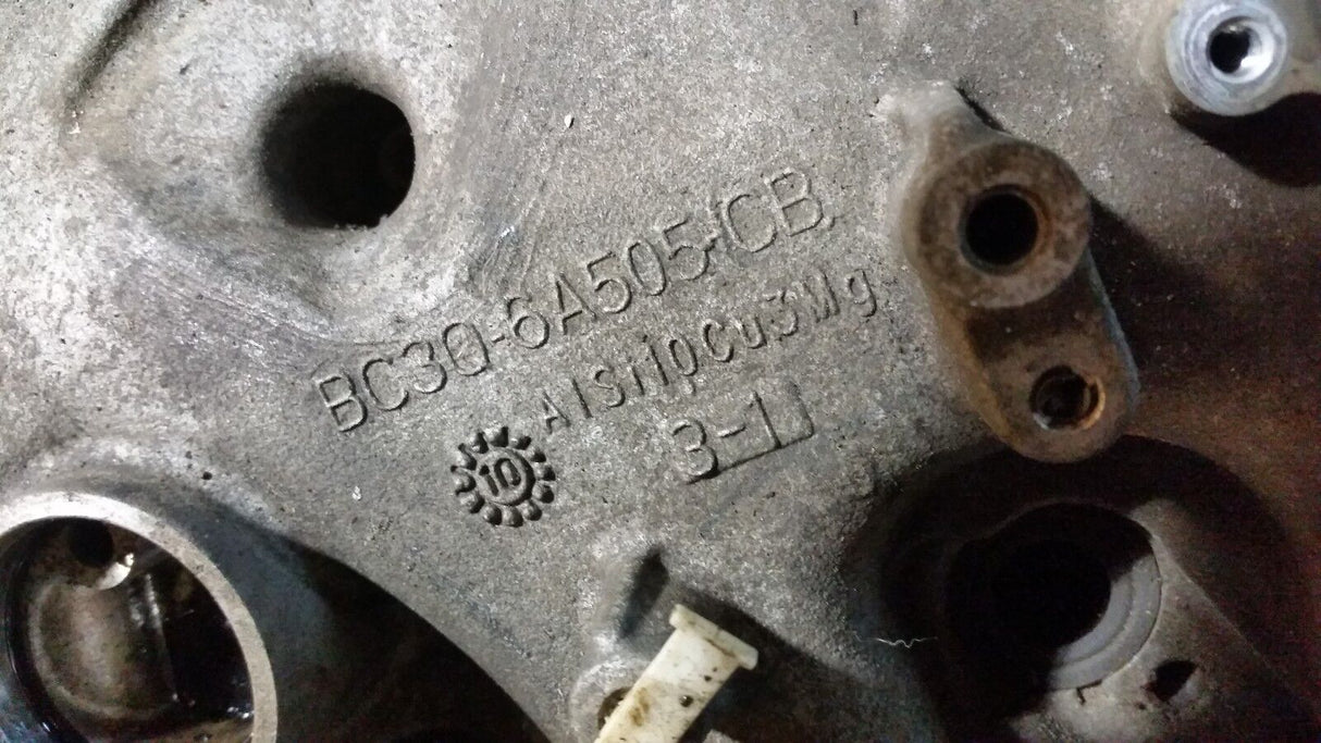 011-0114 2011-2014 ENGINE VALVE COVER DRIVER LEFT FORD F350 6.7L BC3Q-6A505-CB