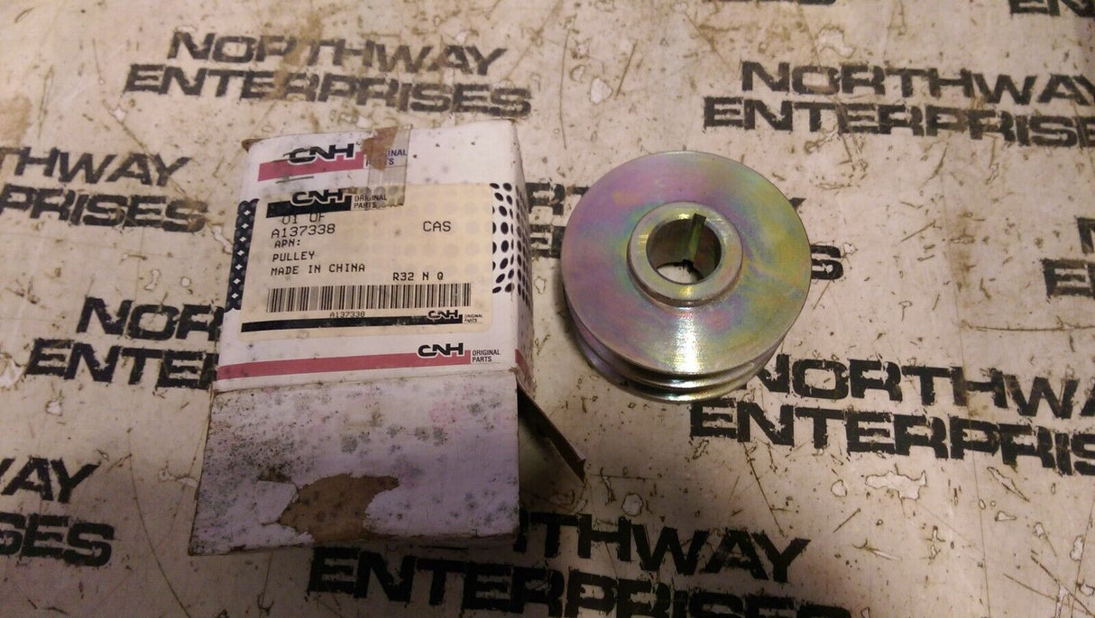 CASE CNH ALTERNATOR PULLEY A137338
