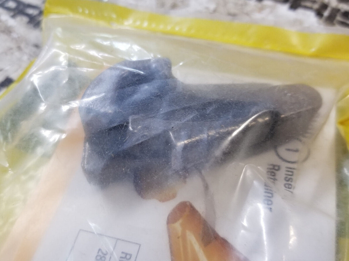 220-9110 RETAINER 2209110