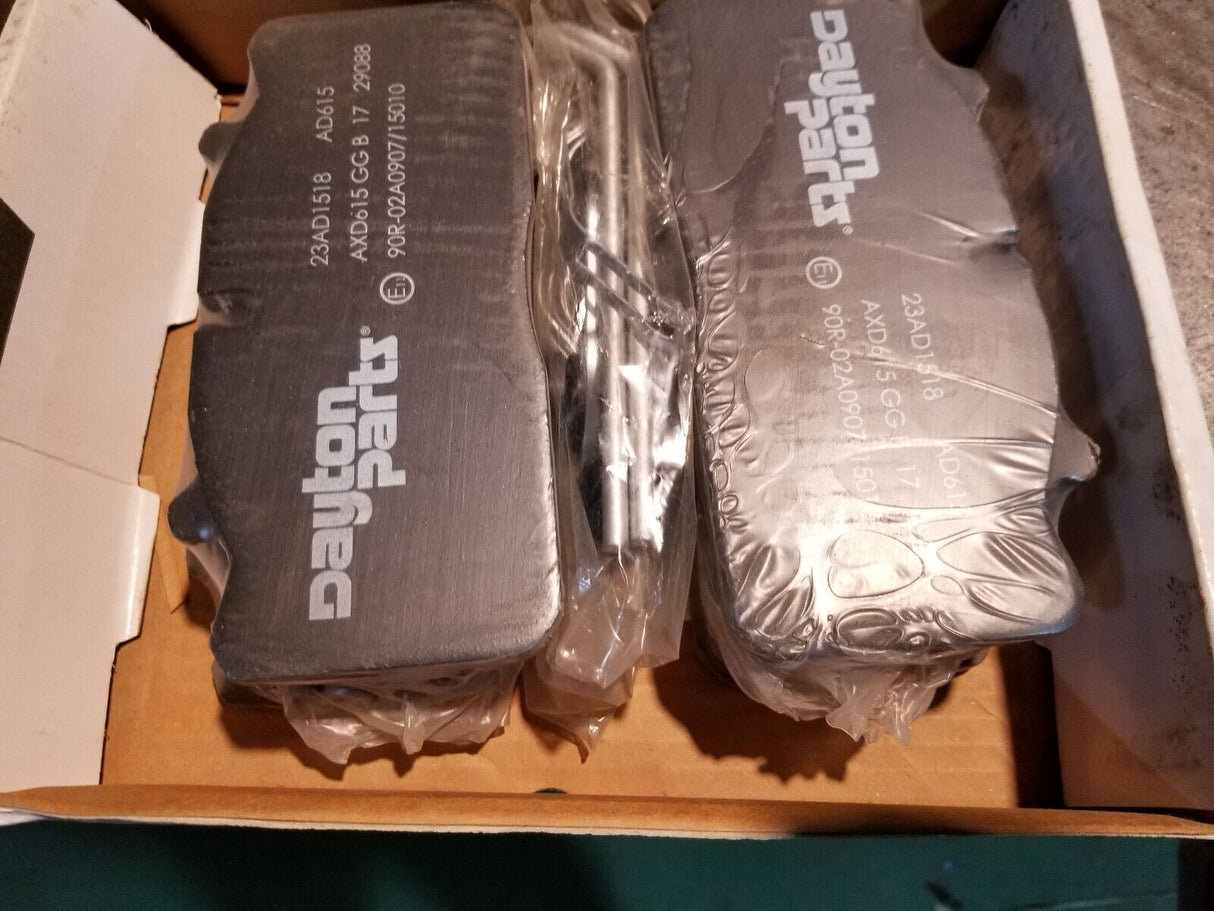DAYTON BRAKE PAD SET 23AD1518