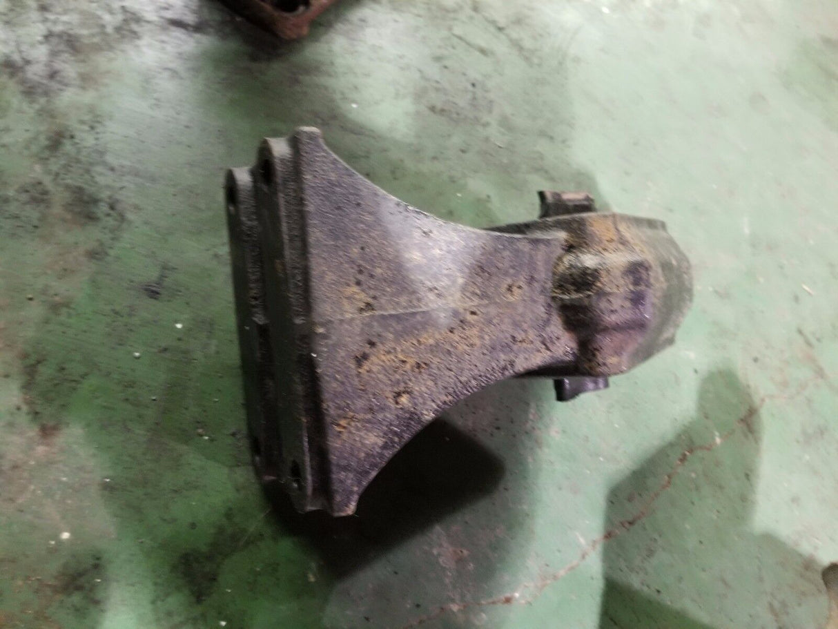 52121815AC 6.7L 6.7 Cummins Engine Mount Bracket LH / DRIVERS SIDE