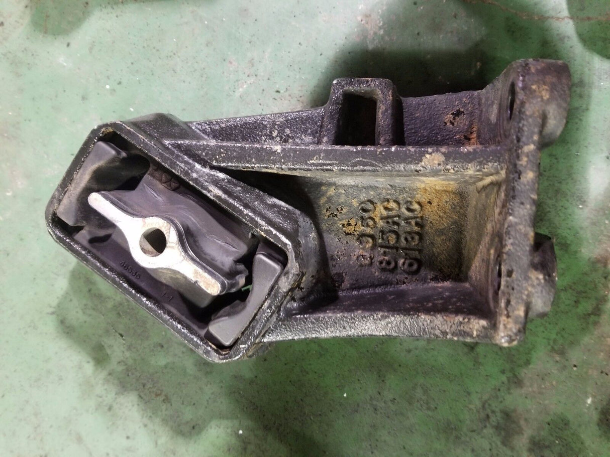 52121815AC 6.7L 6.7 Cummins Engine Mount Bracket LH / DRIVERS SIDE