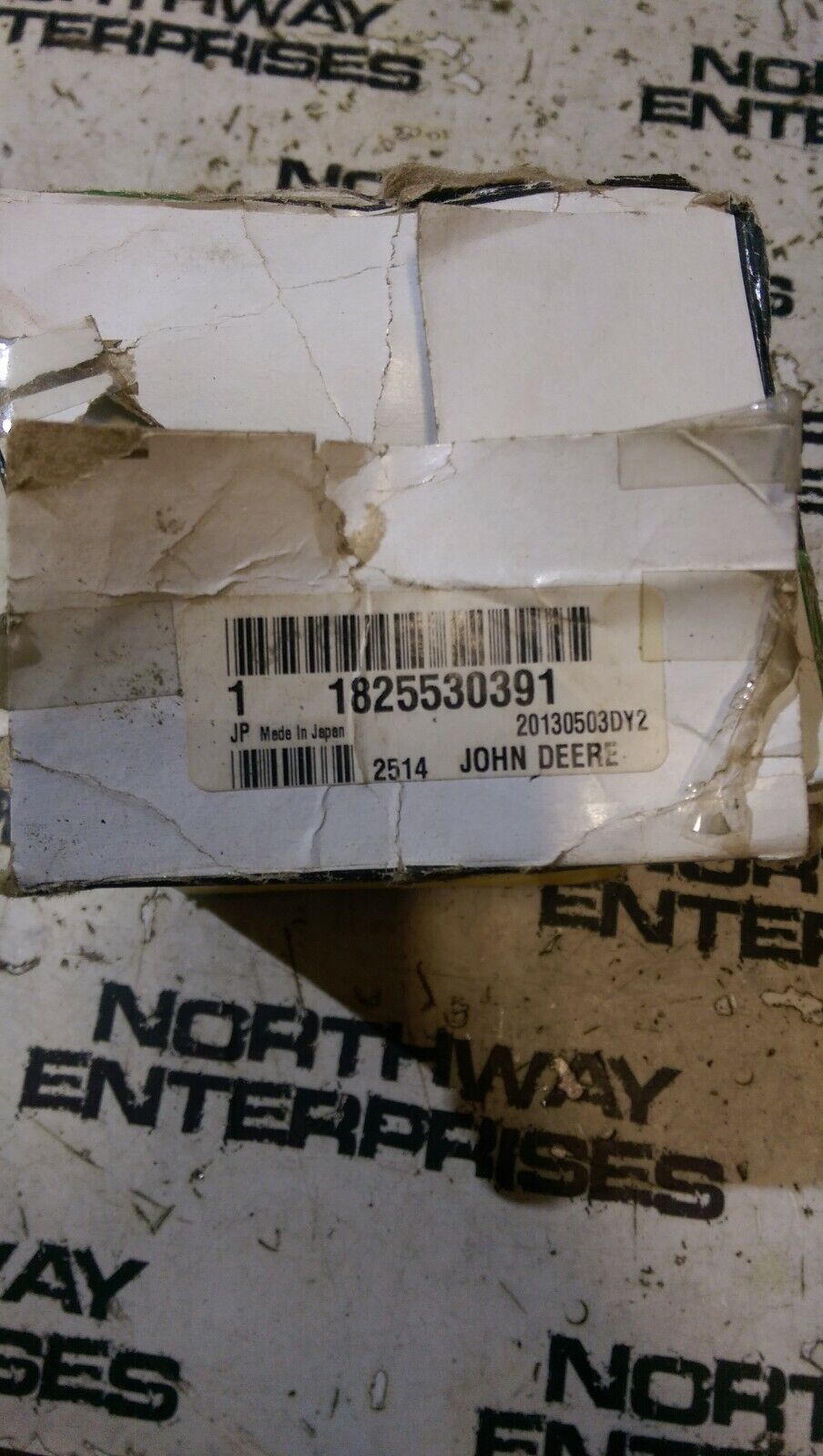 John Deere ISUZU 24 VOLT SOLENOID RELAY 1825530391