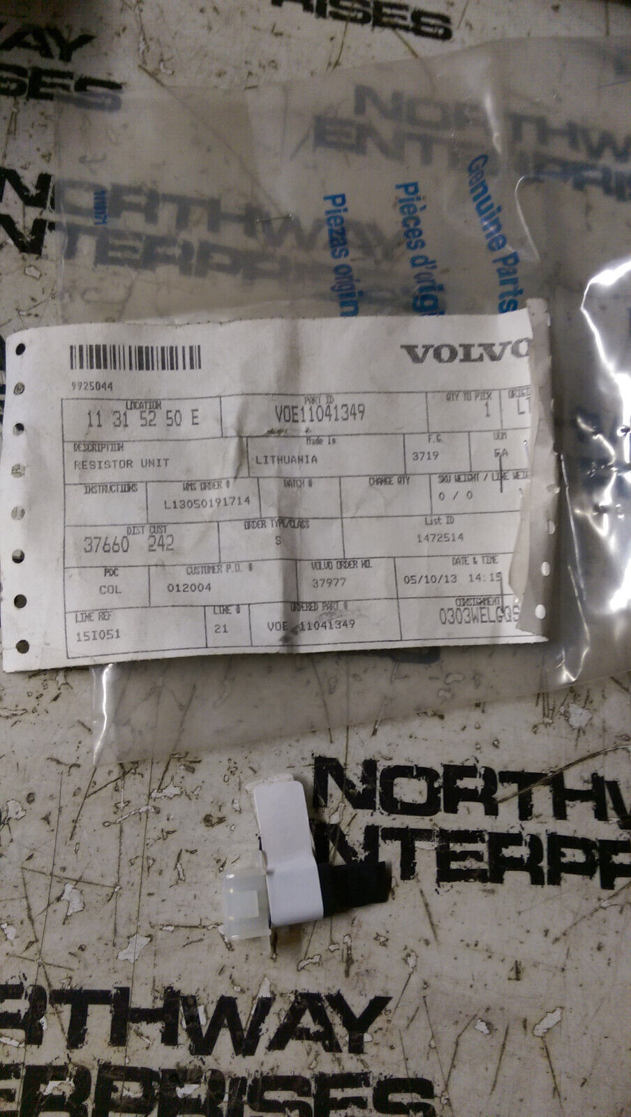 VOLVO RESISTOR UNIT 11041349 VOE11041349