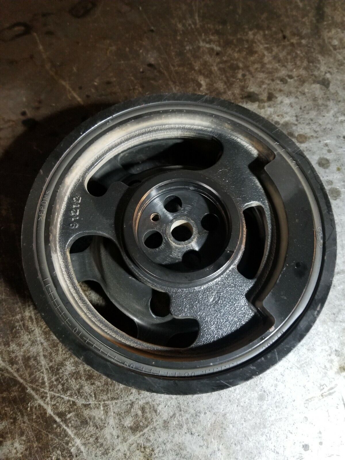 Engine Harmonic Balancer Ford F-350 Super Duty 6.7L BC3Q-6316-AD