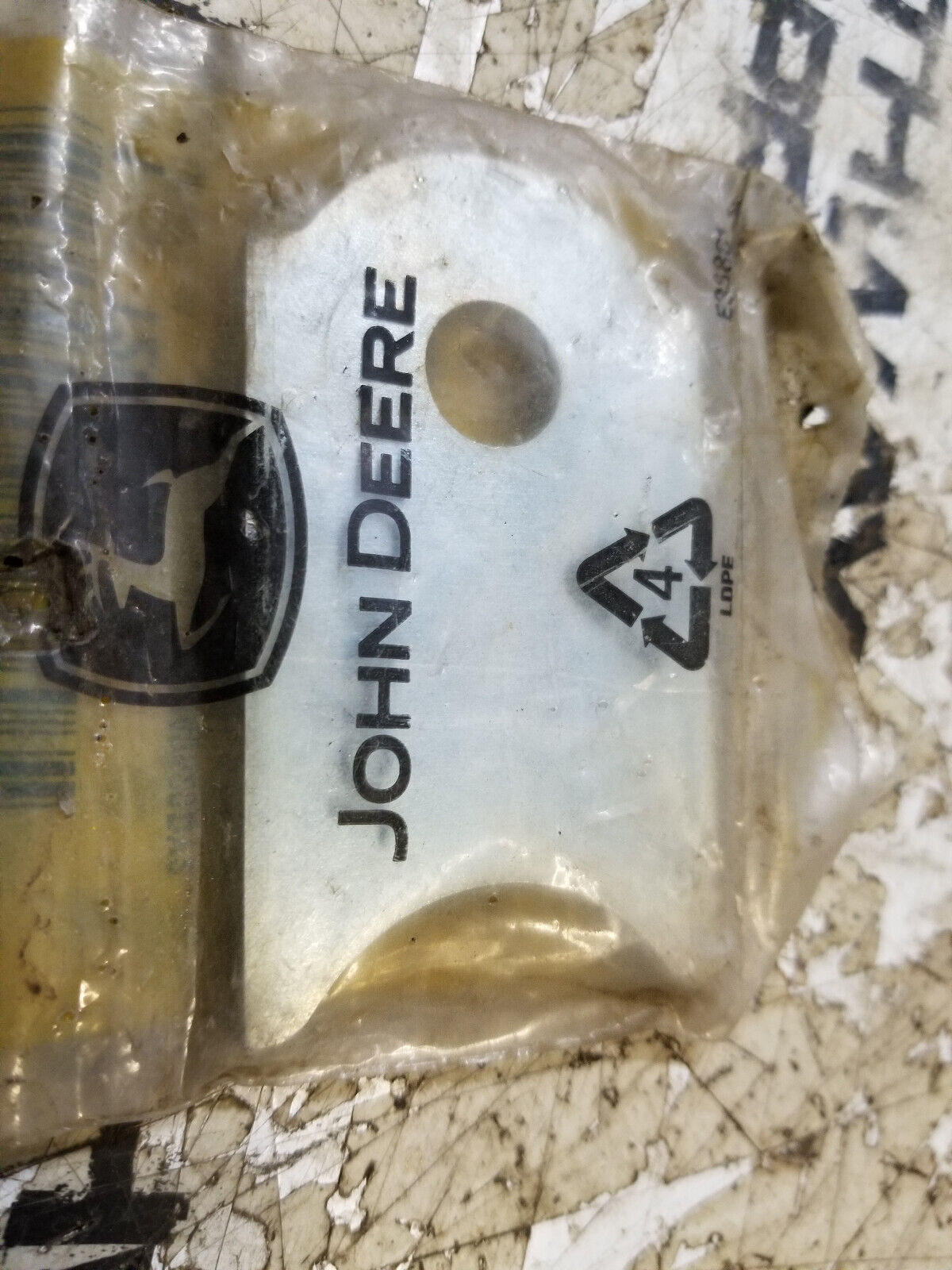 JOHN DEERE T202755 PLATE