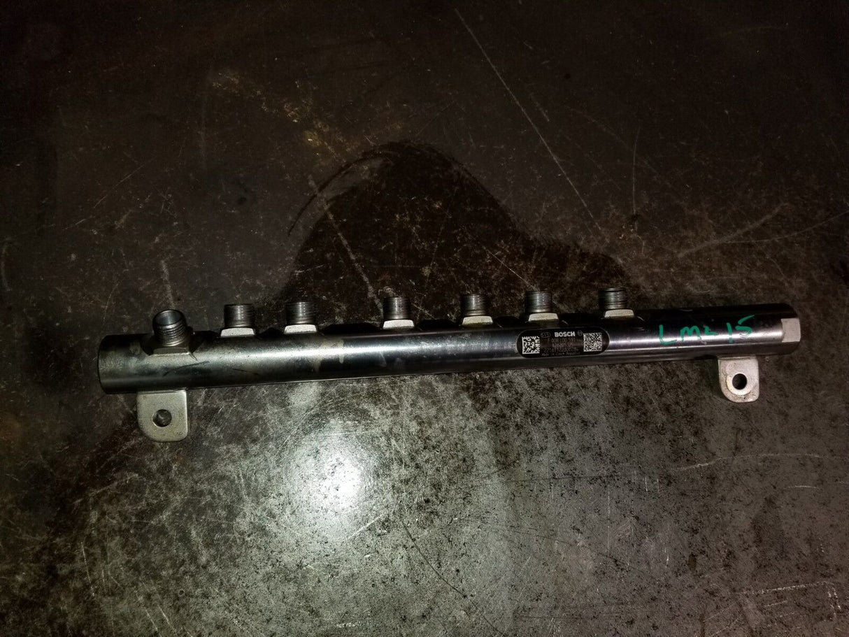 011 2011-2015 Duramax LML High Pressure Fuel Rail 12620532