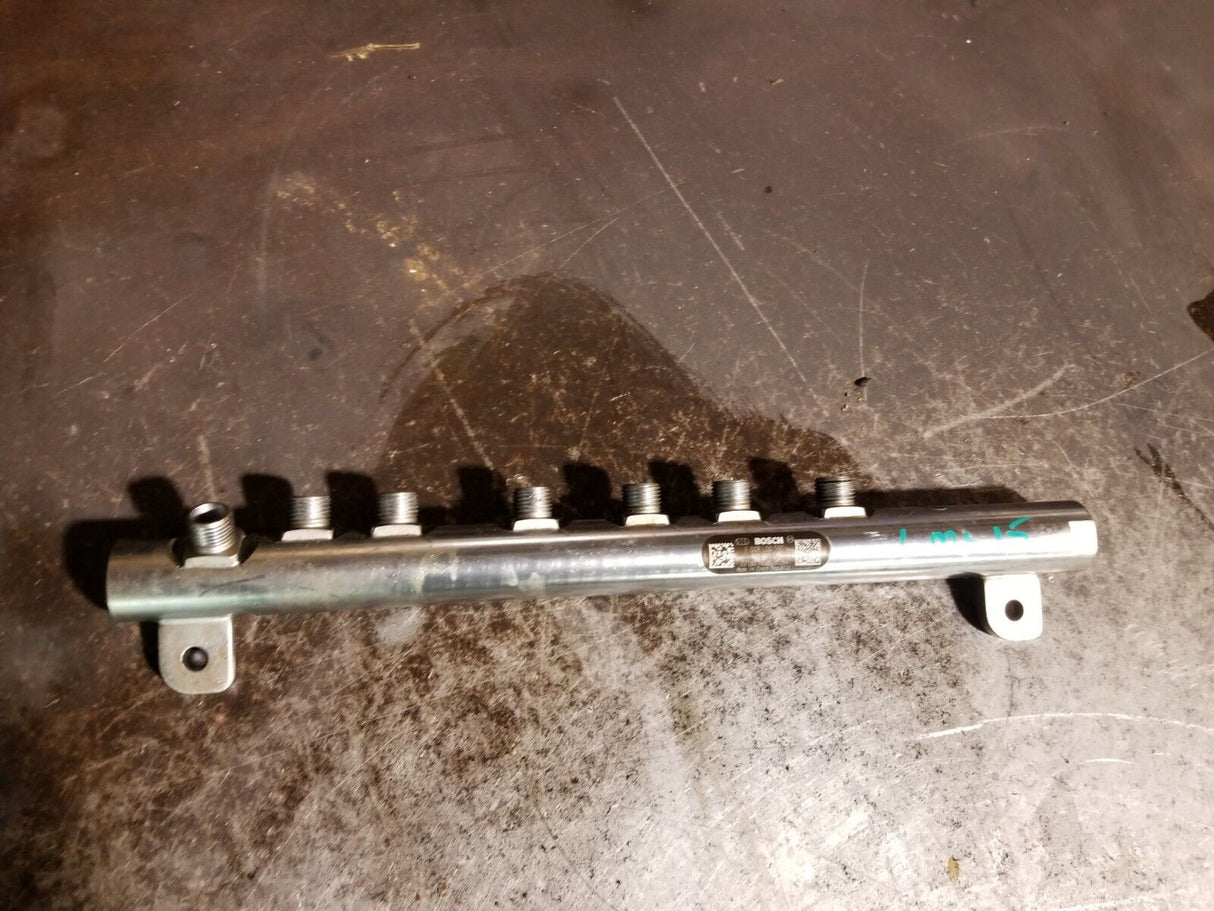 011 2011-2015 Duramax LML High Pressure Fuel Rail 12620532