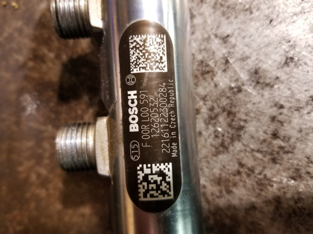 011 2011-2015 Duramax LML High Pressure Fuel Rail 12620532