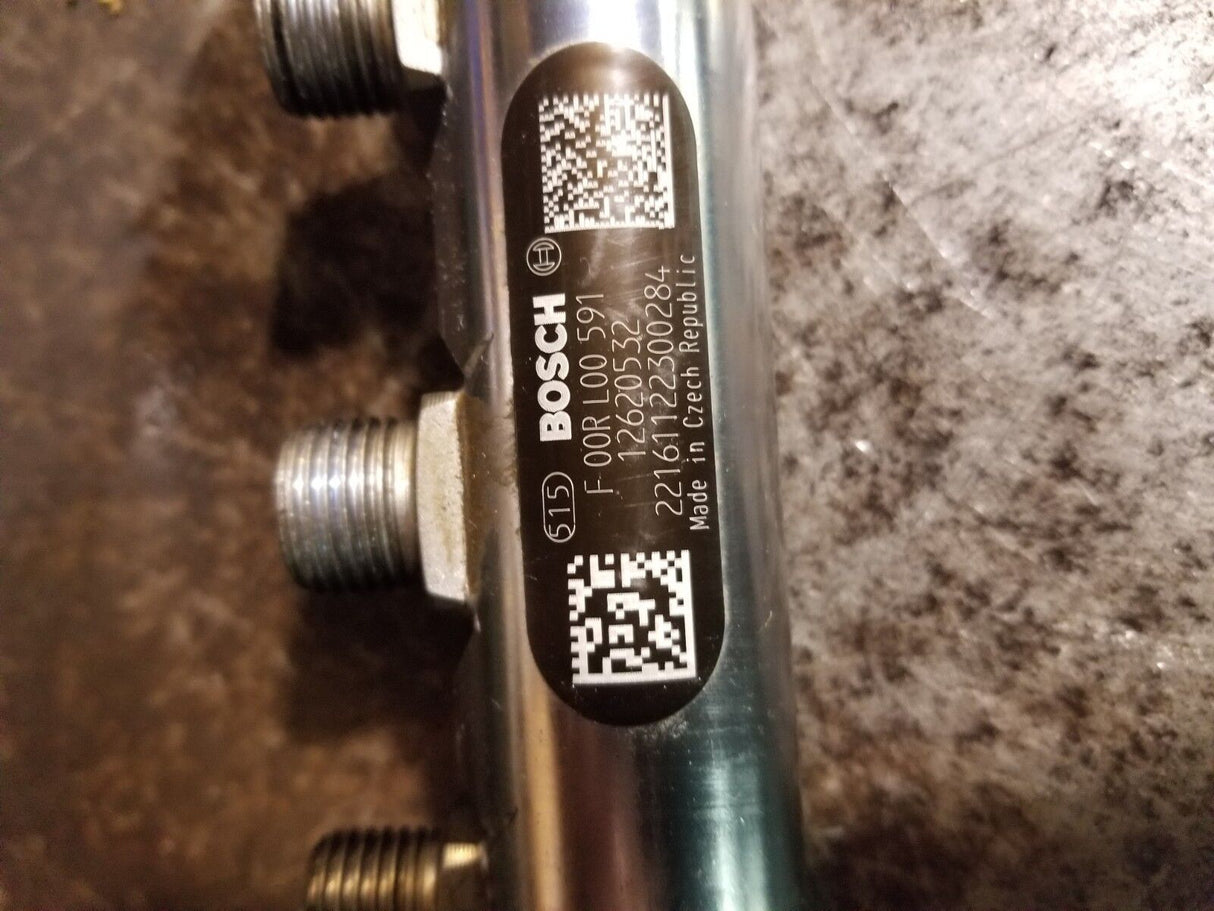 011 2011-2015 Duramax LML High Pressure Fuel Rail 12620532