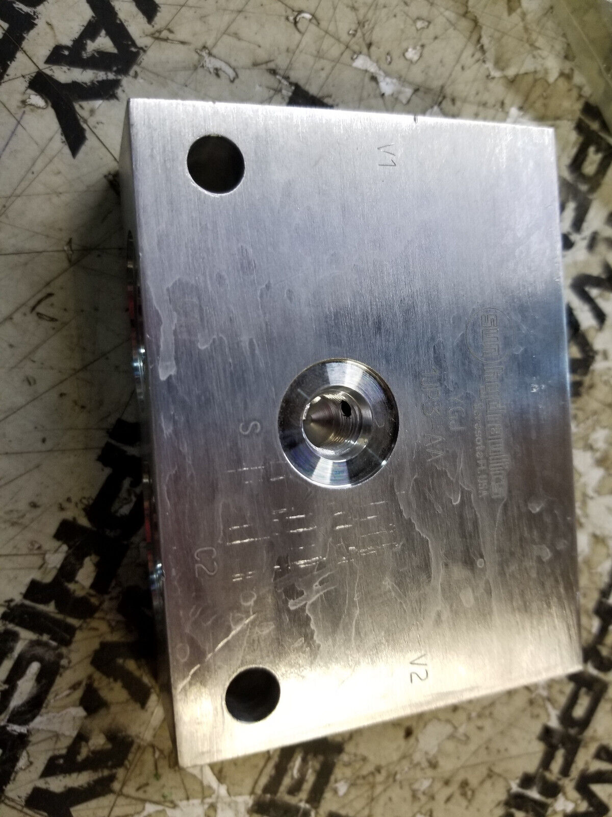 SUN HYDRAULICS YGJ 1JP3-AA LINE MOUNT BODY MANIFOLD