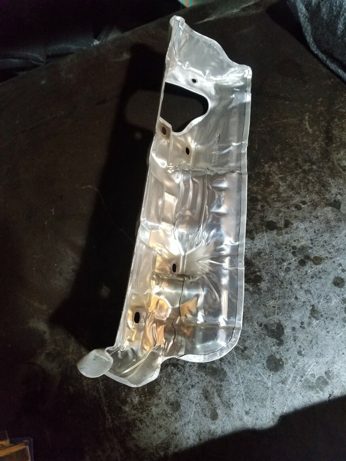 Ford 6.7L EXHAUST MANIFOLD HEAT SHIELD BC3Q-9A462-AC