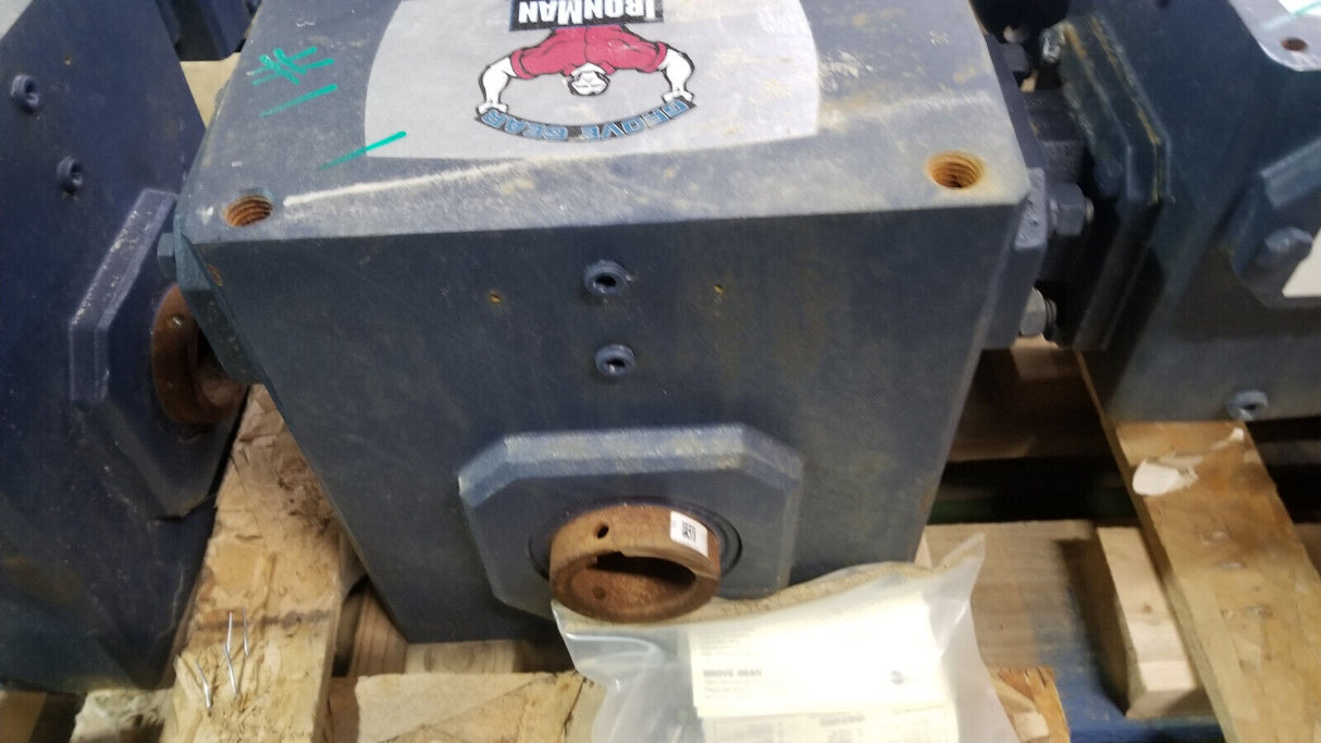 IRONMAN GROVE GEAR BOX GR8422610.32 GR-DFHMQ-842-1800-HR6-56-32